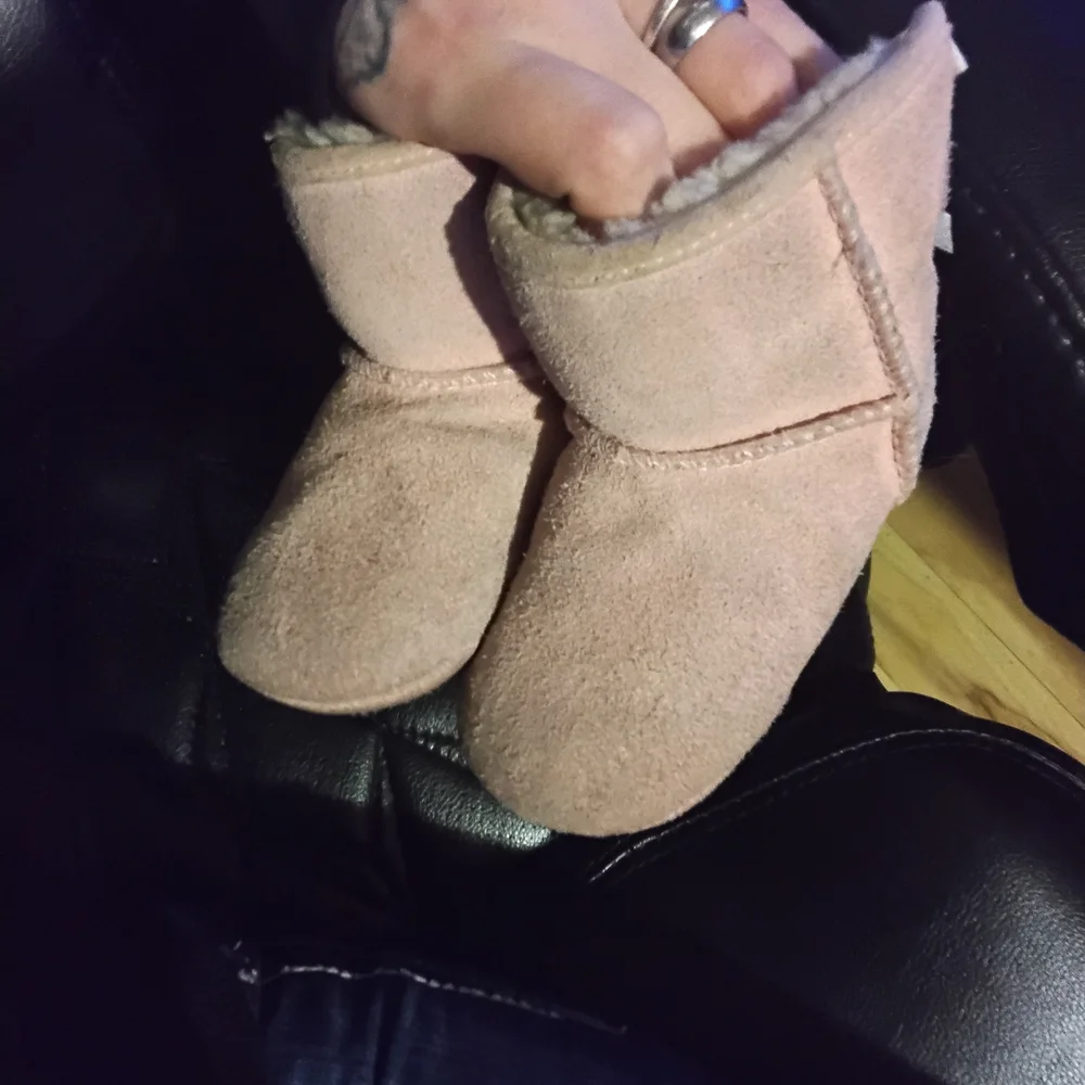 UGG Pink Jessie Bow